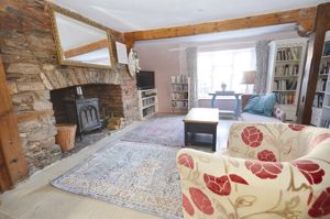 Lounge- click for photo gallery
